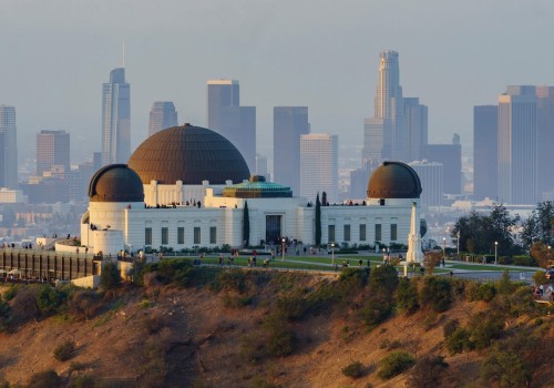 Why los angeles is famous?